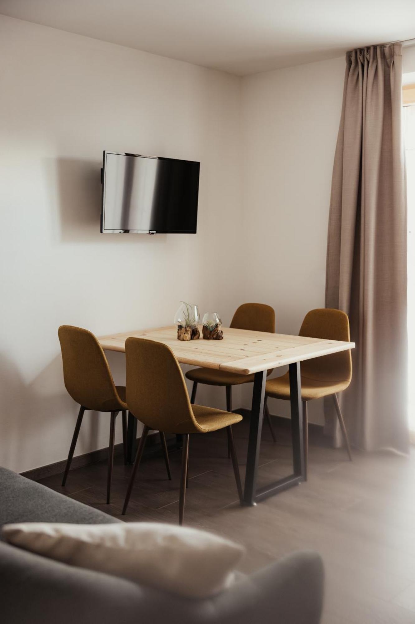 Bonvivar Mountain Apartment *